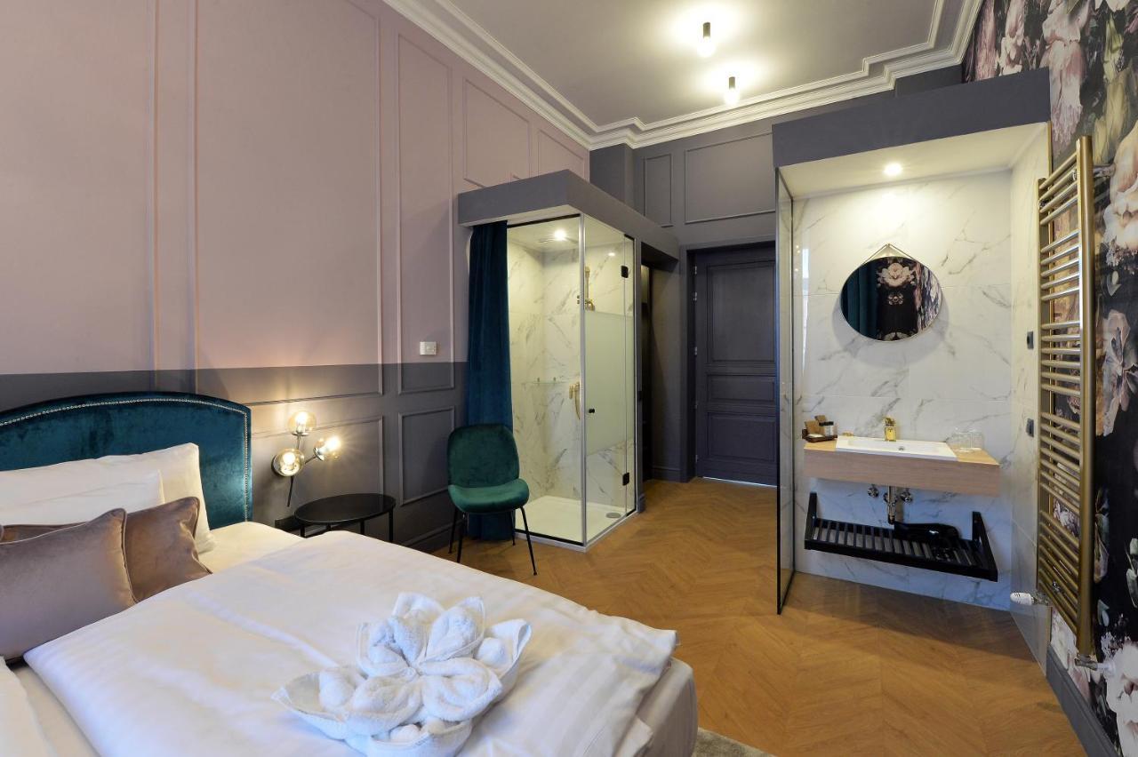 1552 Boutique Hotel Эгер Экстерьер фото