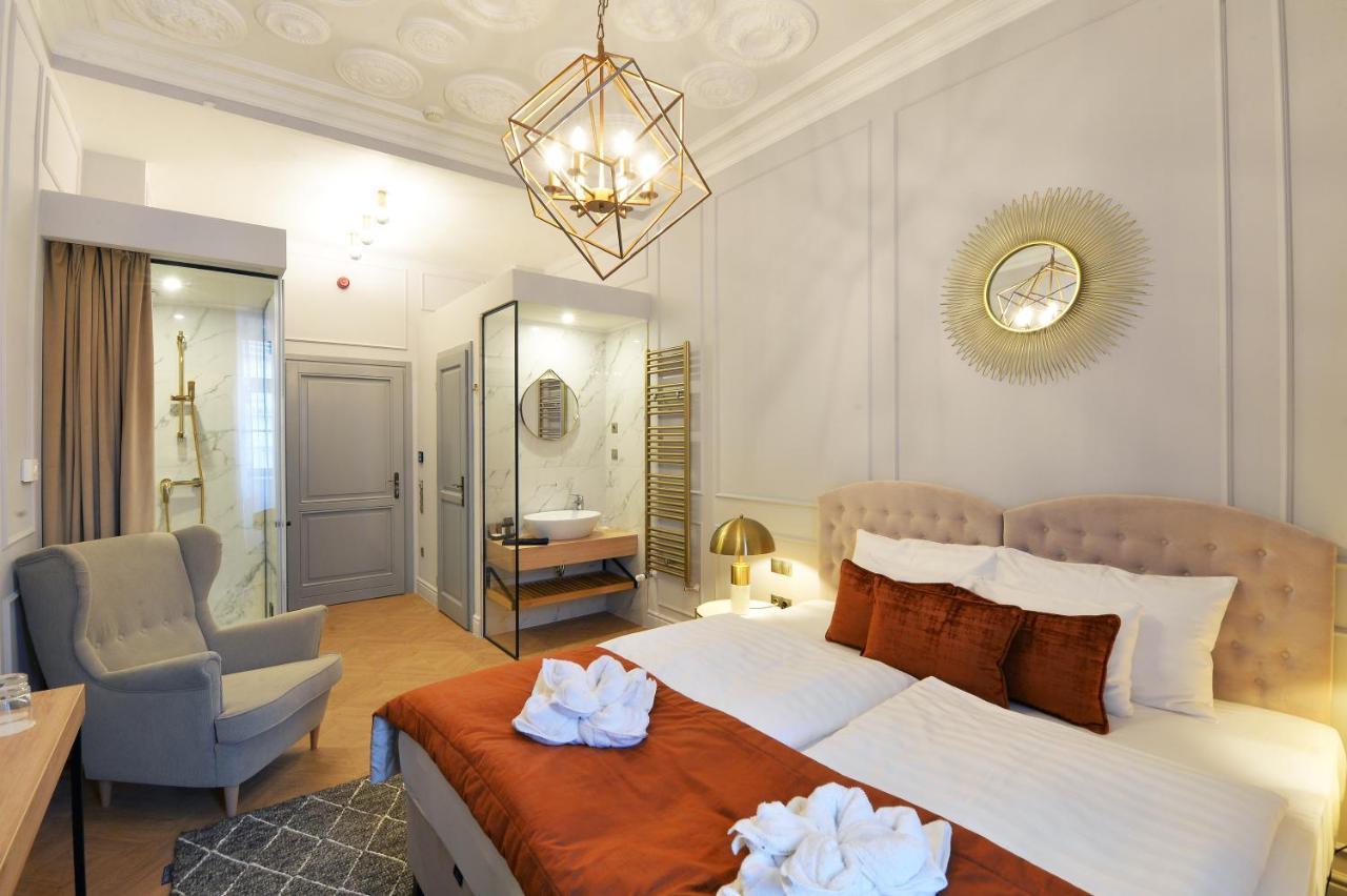 1552 Boutique Hotel Эгер Экстерьер фото